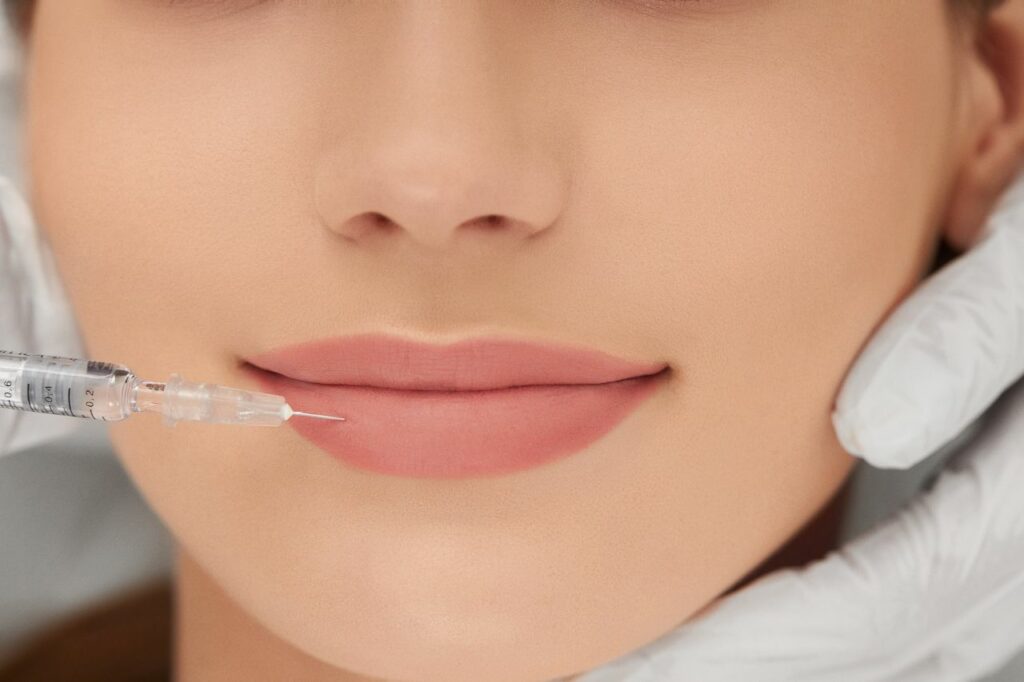 Tratamiento de ácido hialurónico para los labios